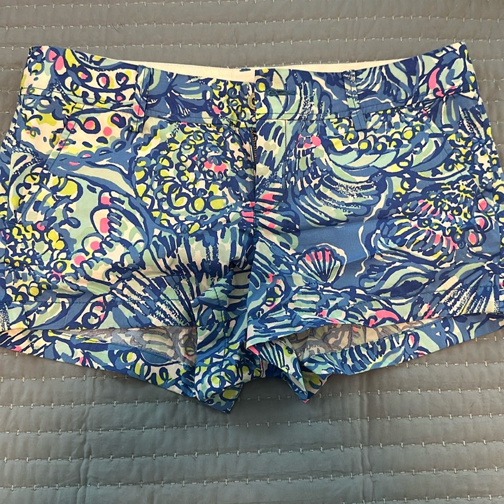 Lilly Pulitzer Walsh Short 💙